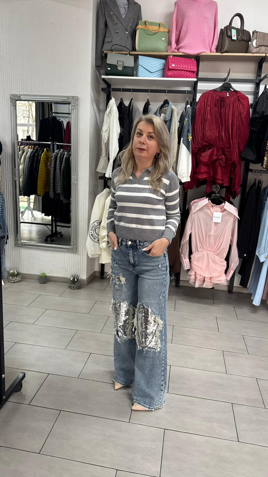 Blugi damă wide leg cu aplicații paiete – denim premium