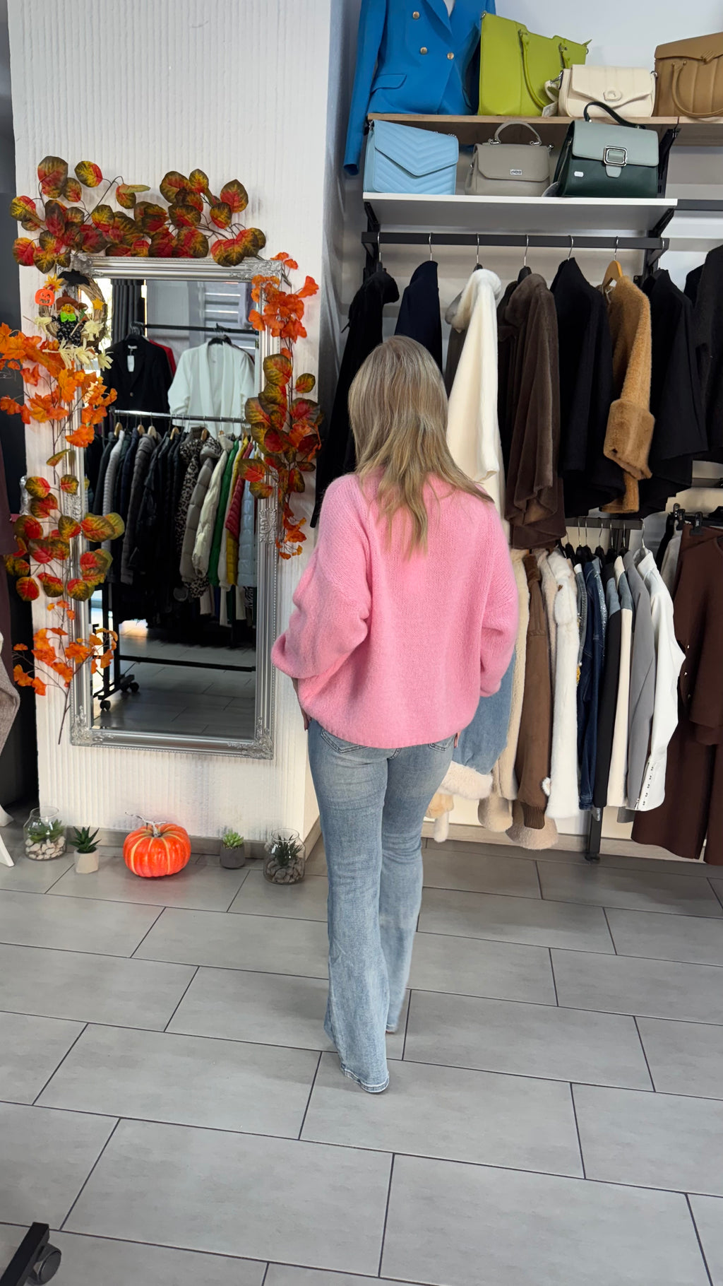 Pulover tricotat roz