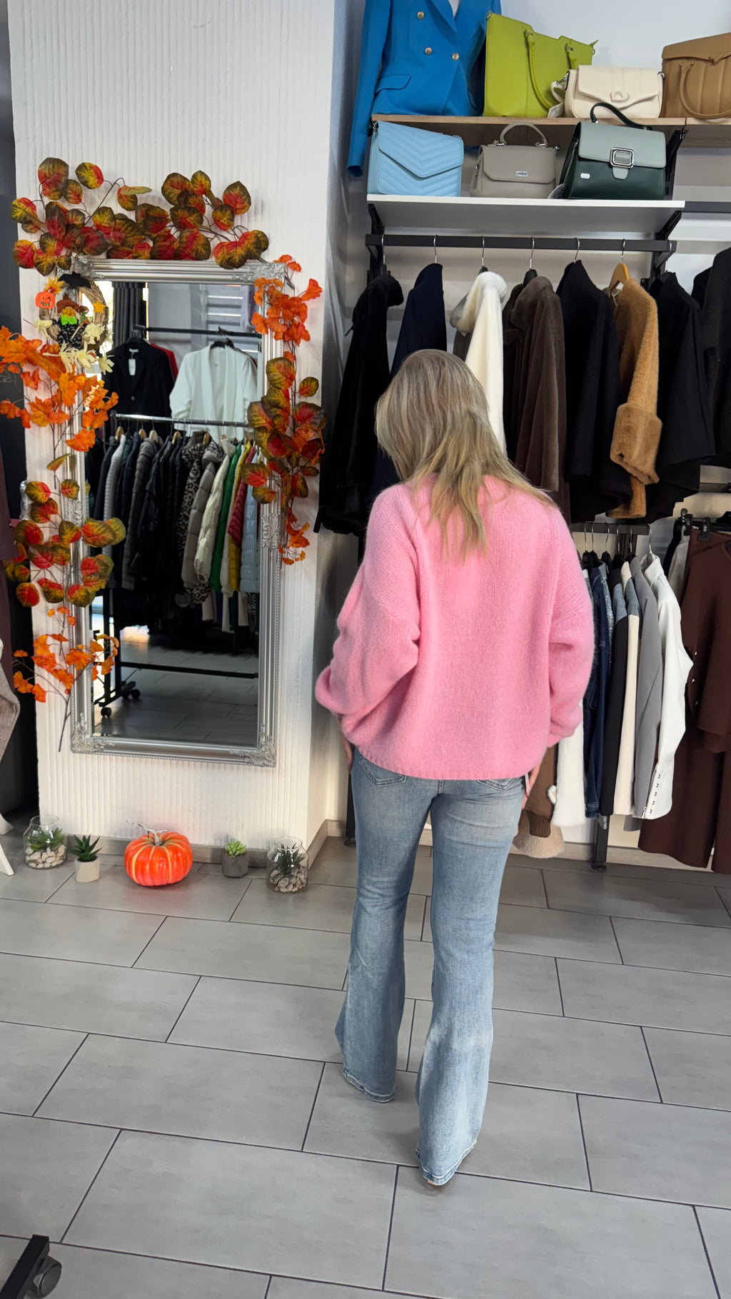 Pulover tricotat roz