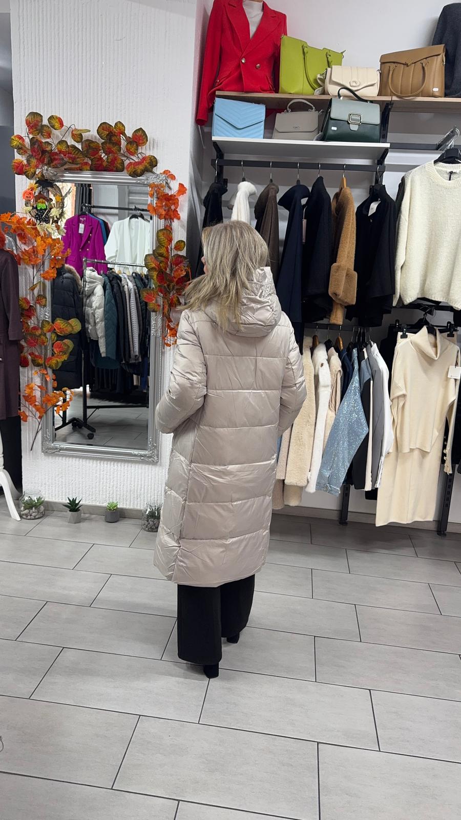 Geacă lungă bej cu glugă