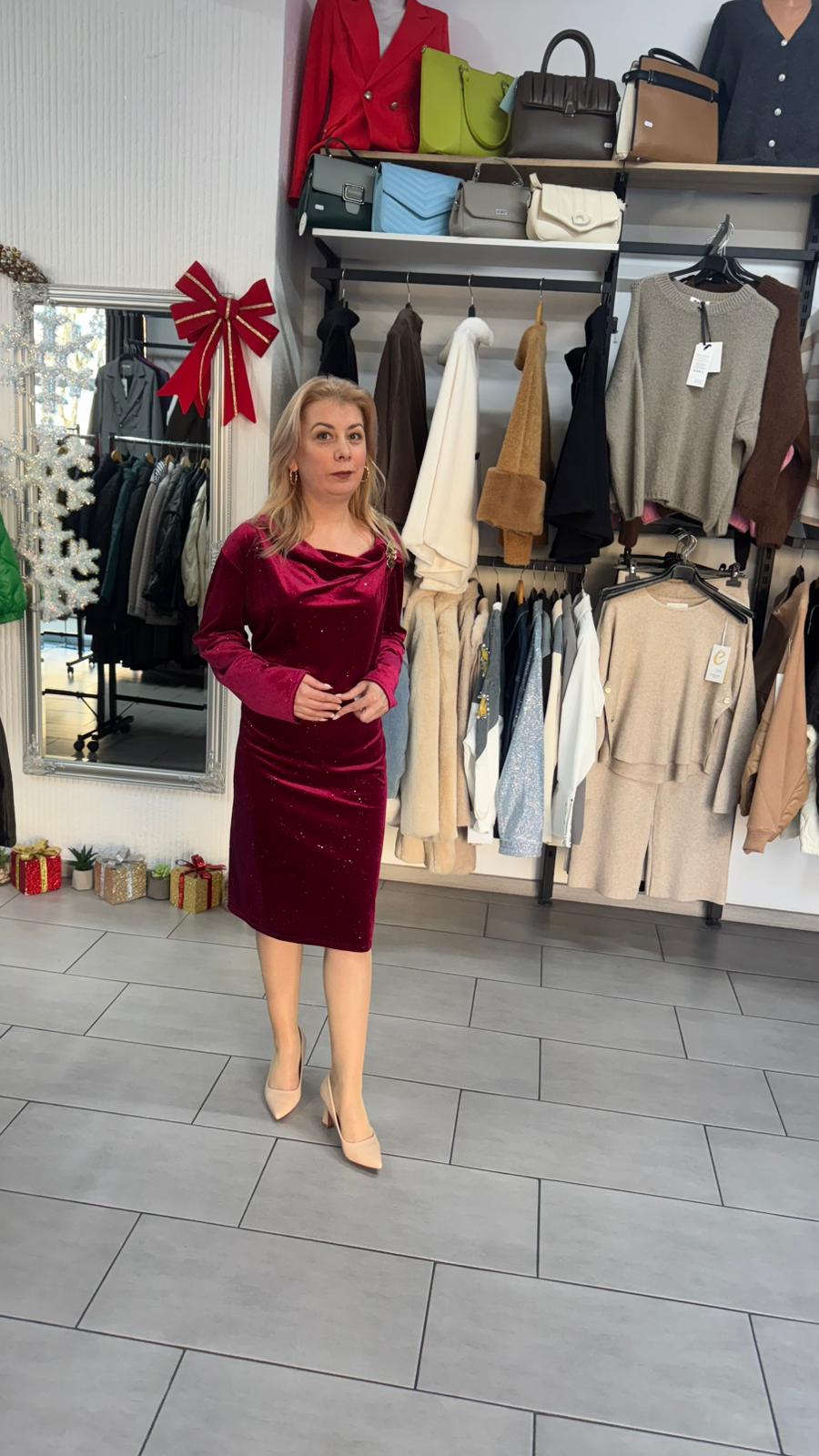 Rochie catifea vișinie cu sclipiri fine