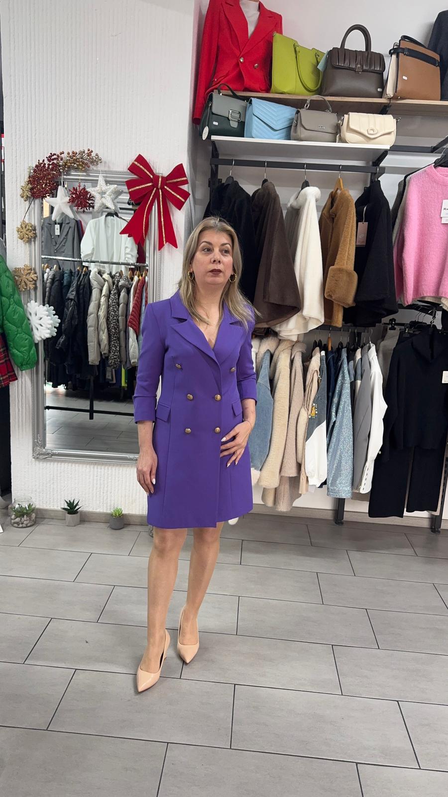 Rochie tip sacou mov cu nasturi aurii