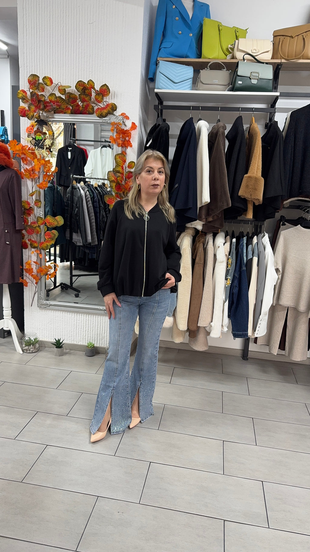 Hanorac negru cu fermoar